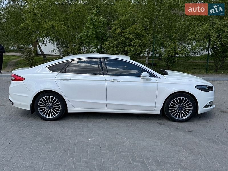 Седан Ford Fusion 2016 в Днепре