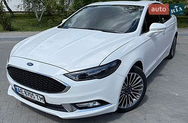 Седан Ford Fusion 2016 в Дніпрі