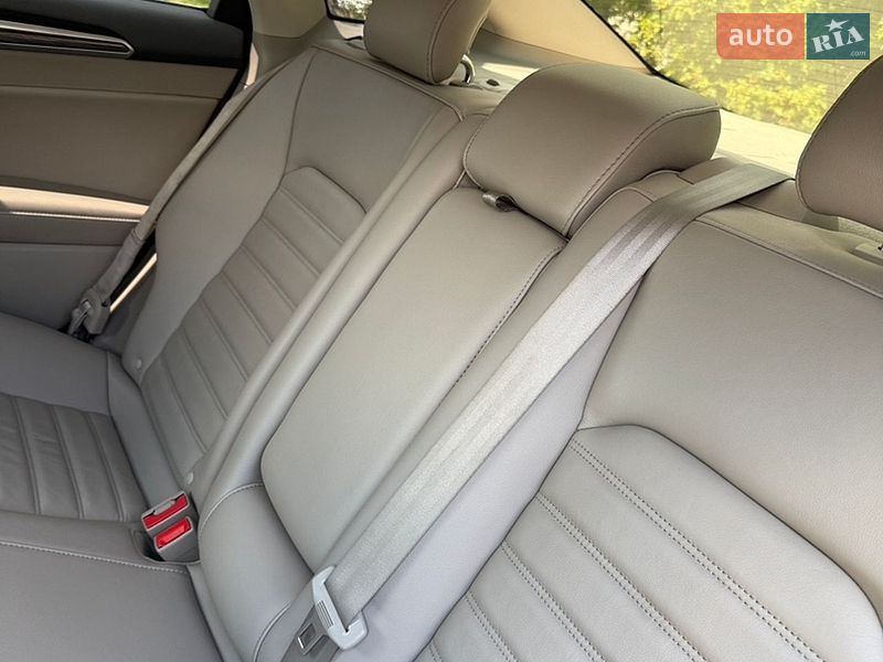 Седан Ford Fusion 2016 в Днепре