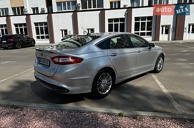 Седан Ford Fusion 2013 в Киеве