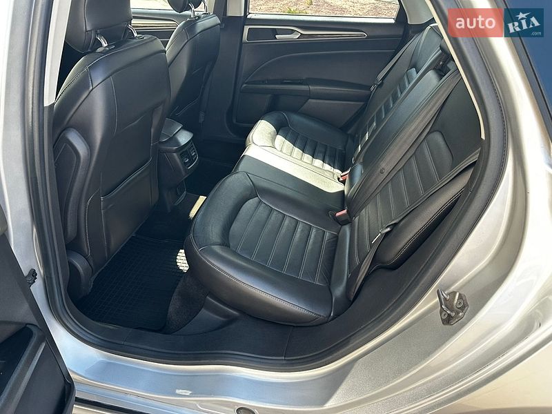 Седан Ford Fusion 2013 в Киеве