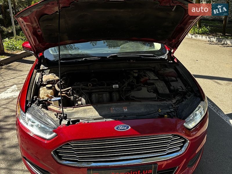 Седан Ford Fusion 2014 в Білогородці
