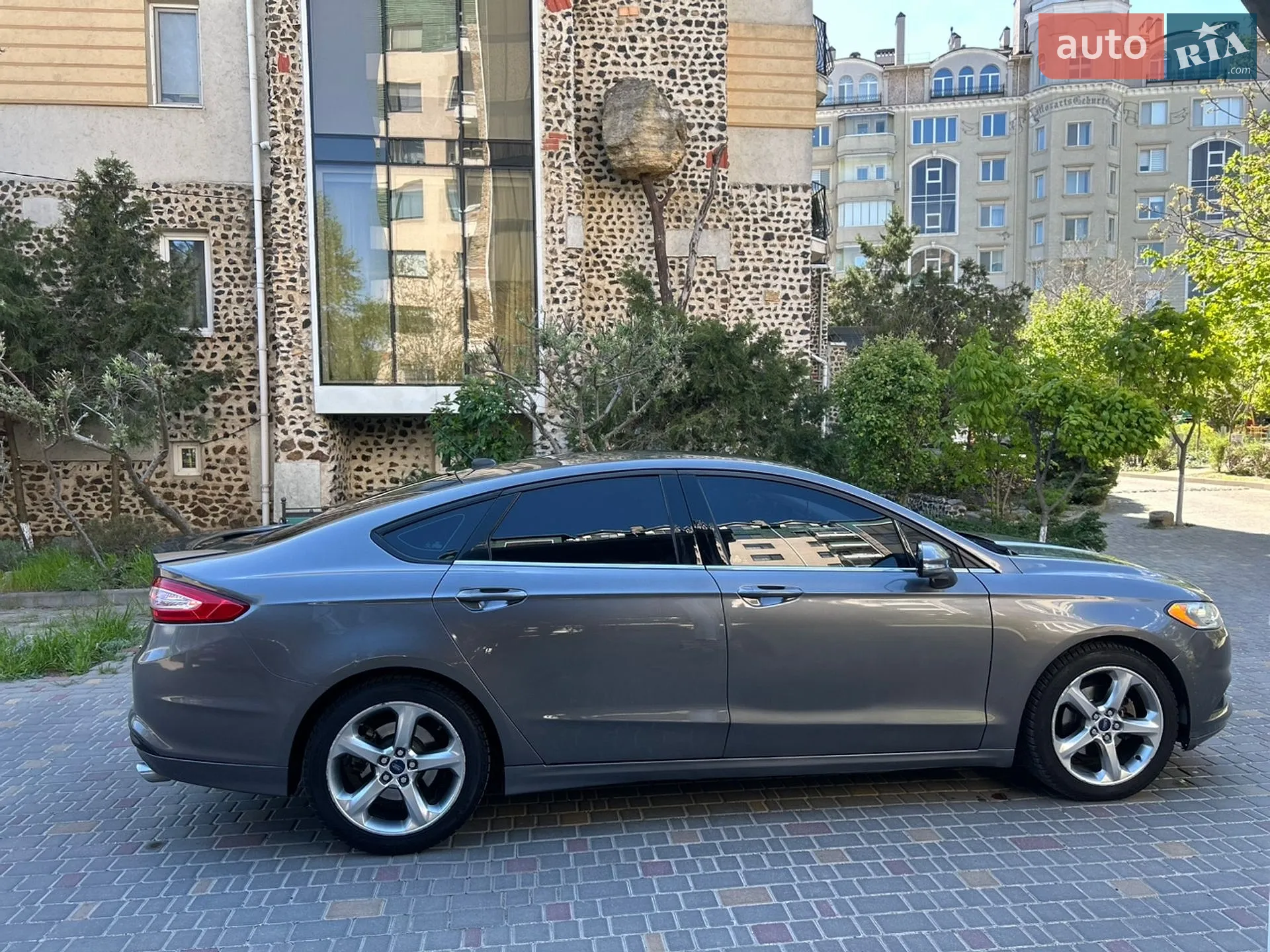 2013 Ford Fusion - мініатюра 12