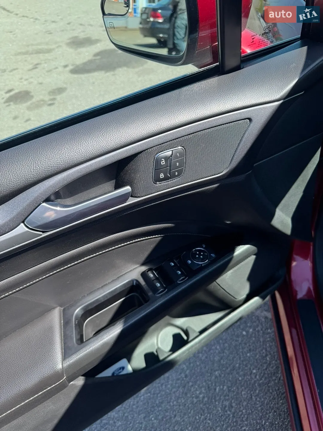 2013 Ford Fusion - мініатюра 19