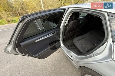 Седан Ford Fusion 2016 в Ладижині