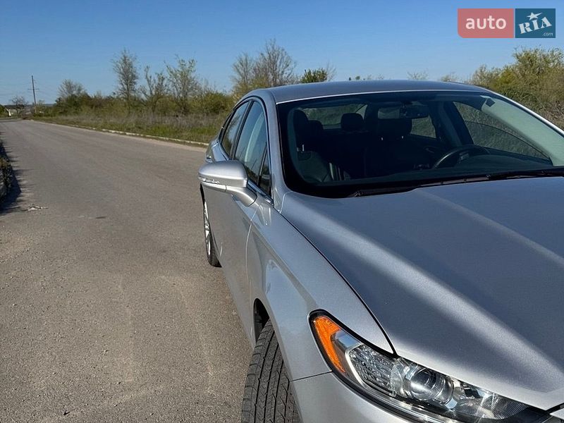 Седан Ford Fusion 2014 в Запорожье