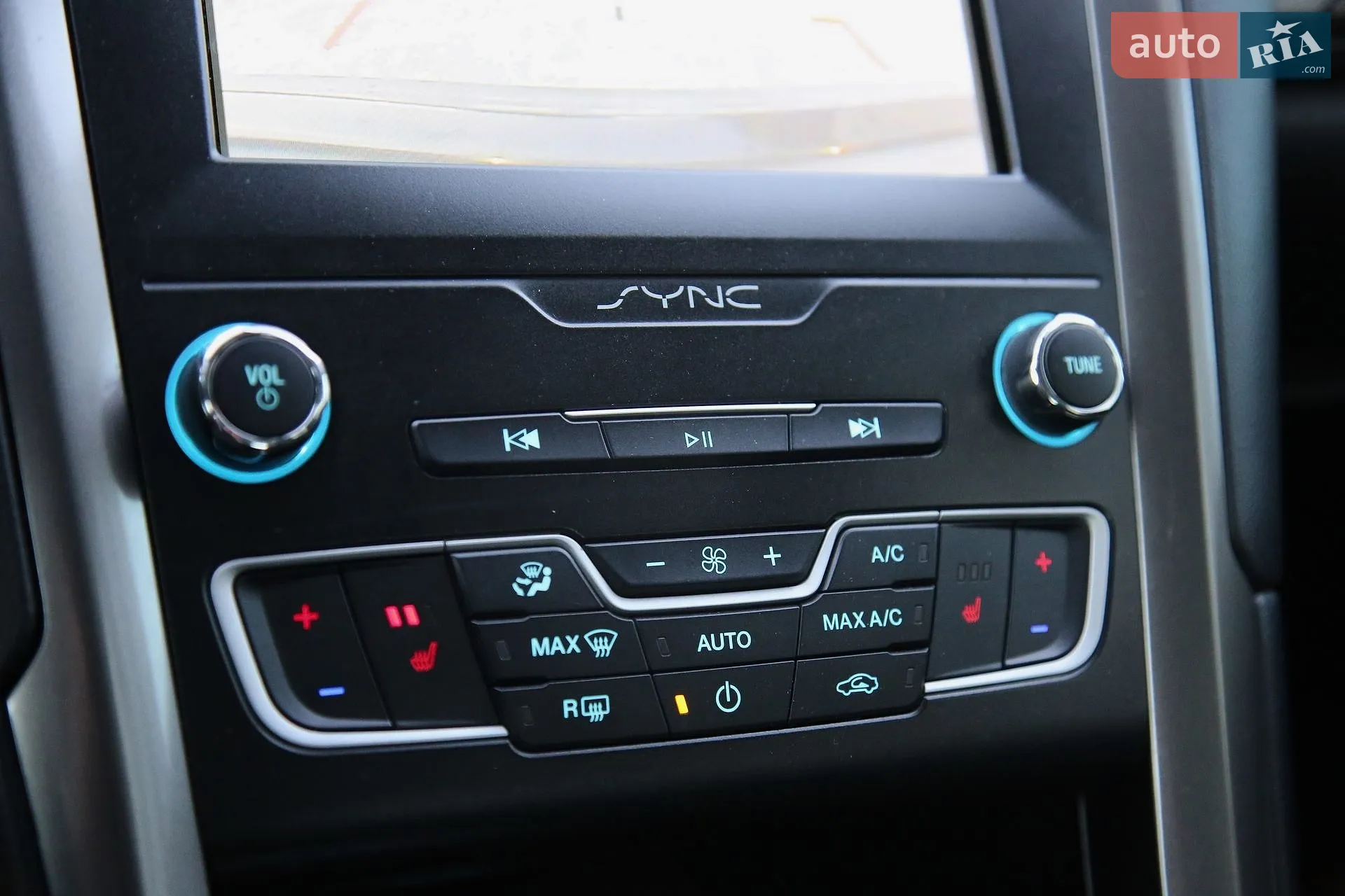 2019 Ford Fusion - мініатюра 17