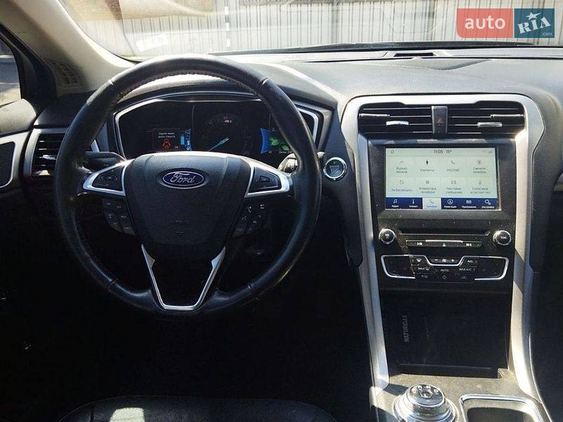Седан Ford Fusion 2018 в Александрие