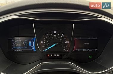 Седан Ford Fusion 2016 в Одесі