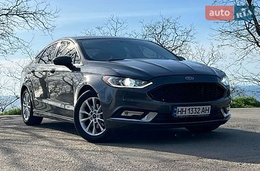 Седан Ford Fusion 2016 в Одесі