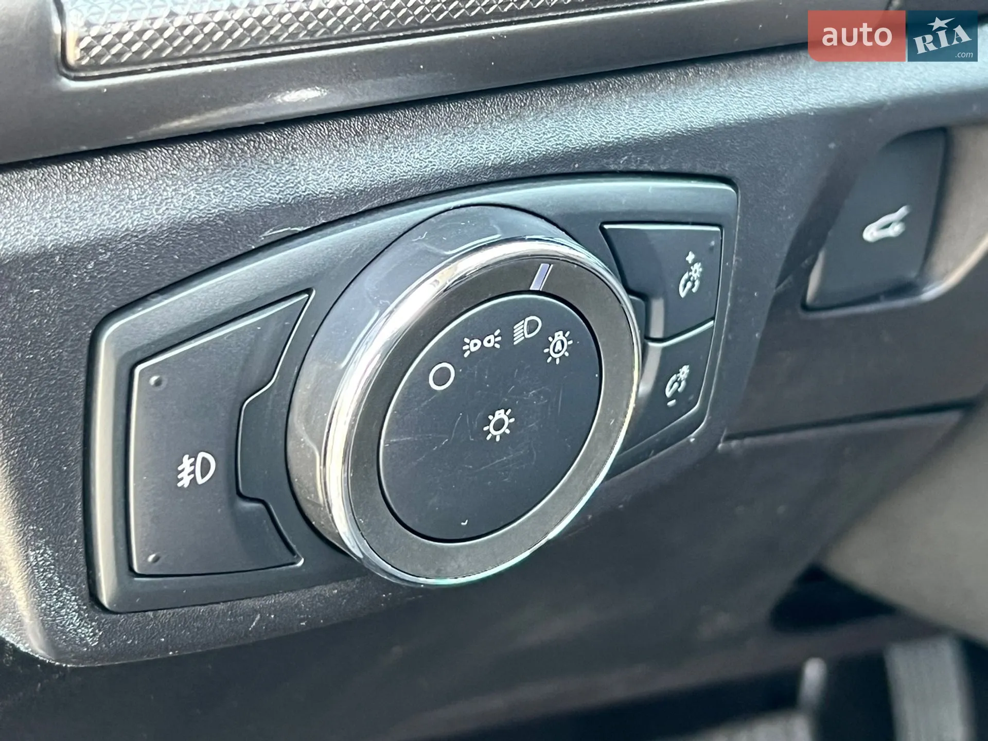 2016 Ford Fusion - мініатюра 14