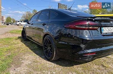 Седан Ford Fusion 2018 в Харькове