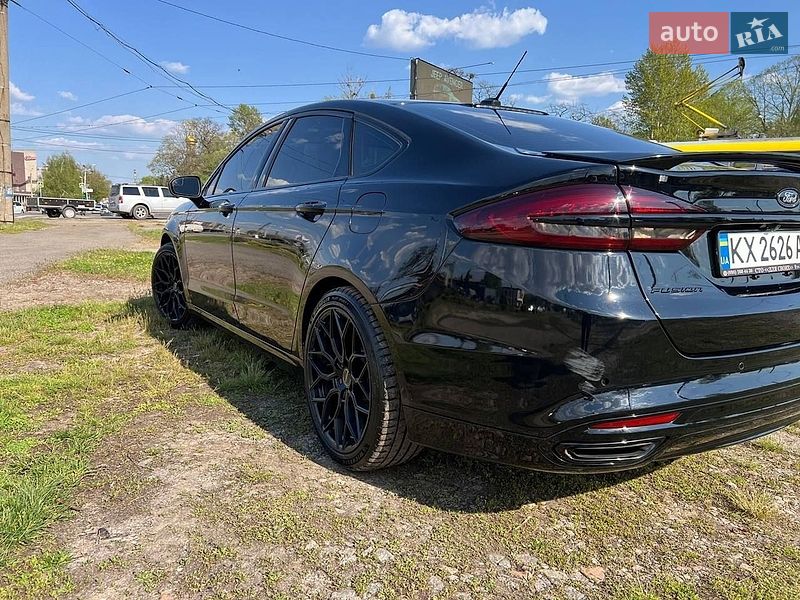 Седан Ford Fusion 2018 в Харькове