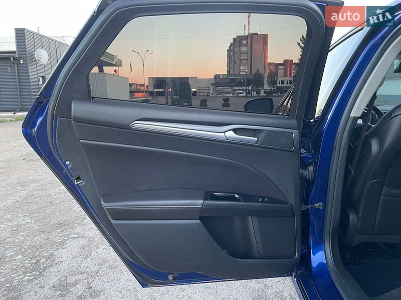 Седан Ford Fusion 2012 в Коломиї