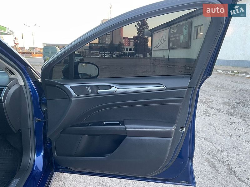 Седан Ford Fusion 2012 в Коломиї