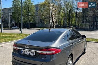 Седан Ford Fusion 2018 в Харкові
