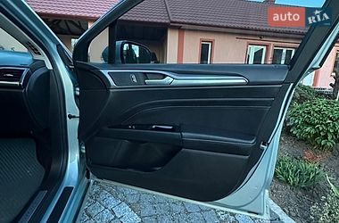 Седан Ford Fusion 2013 в Снятине