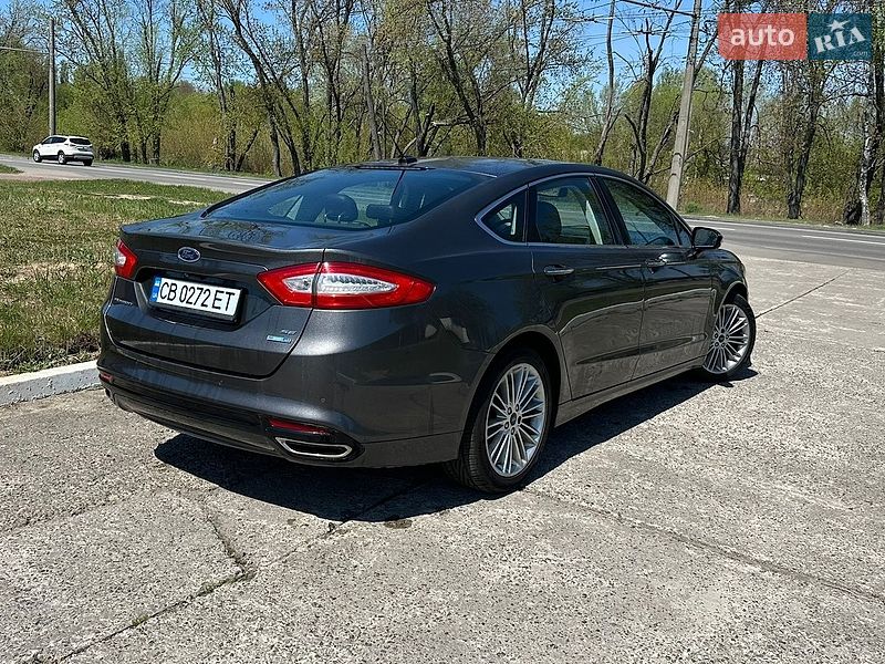 Седан Ford Fusion 2016 в Чернигове