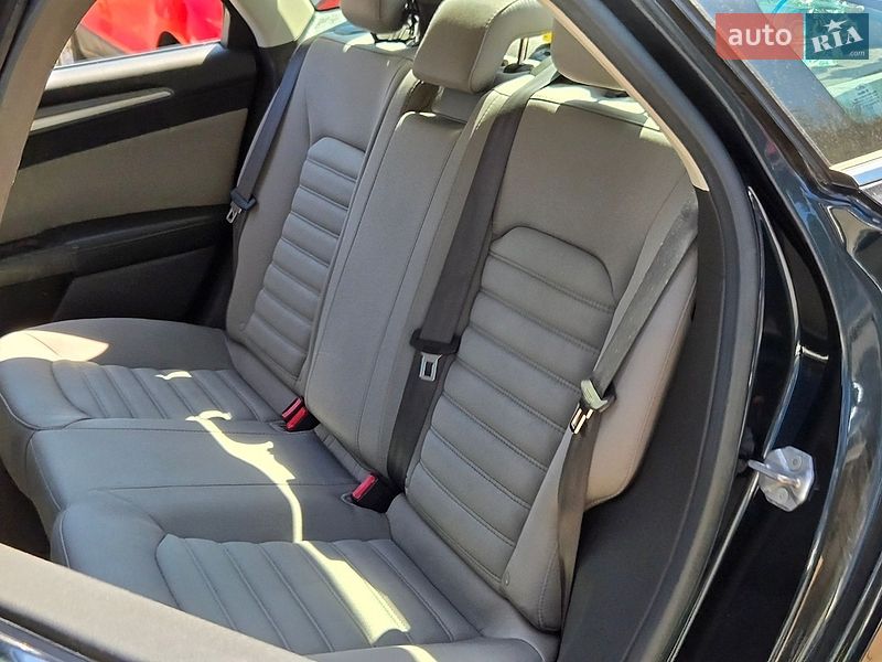 Седан Ford Fusion 2014 в Києві