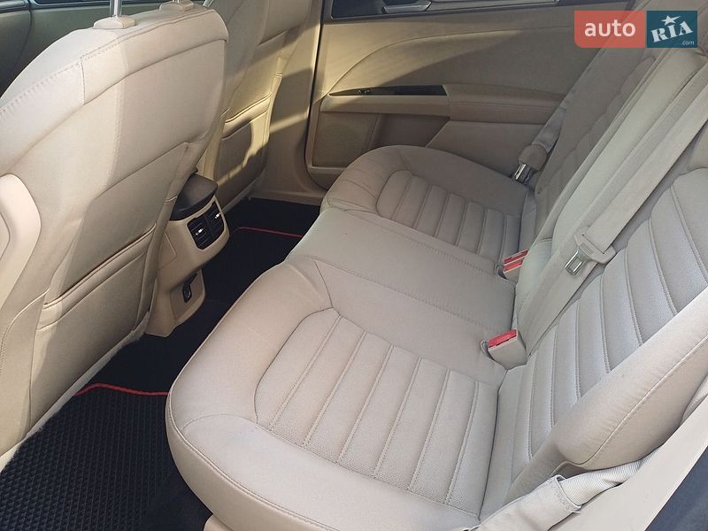 Седан Ford Fusion 2014 в Днепре