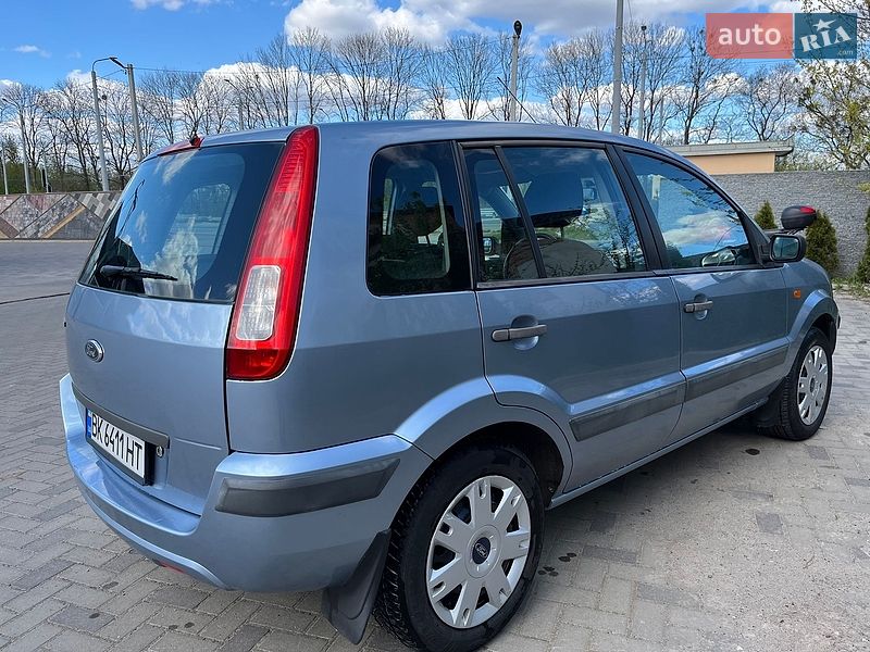 Хэтчбек Ford Fusion 2008 в Ровно