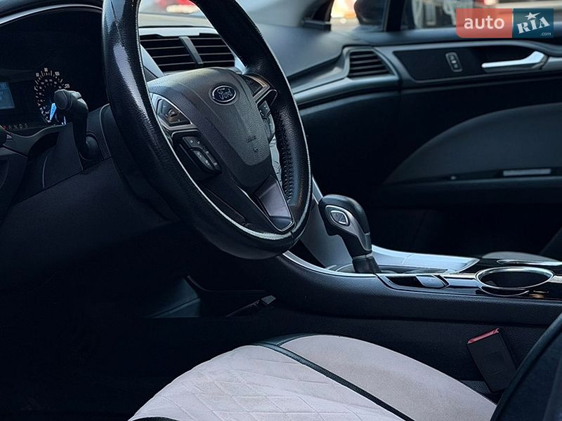 Седан Ford Fusion 2013 в Одессе
