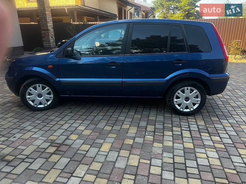 Хэтчбек Ford Fusion 2009 в Кременчуге