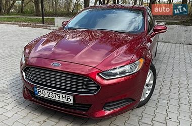 Седан Ford Fusion 2015 в Тернополе