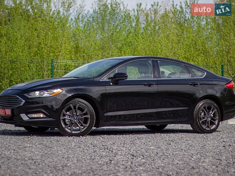 Седан Ford Fusion 2018 в Дрогобыче