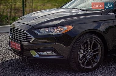 Седан Ford Fusion 2018 в Дрогобыче