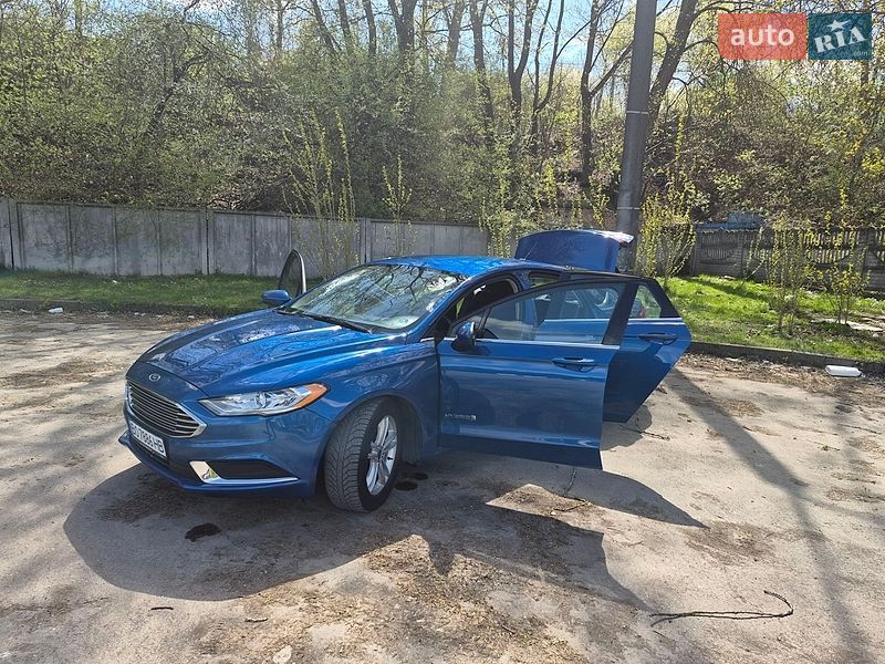 Седан Ford Fusion 2017 в Тернополе