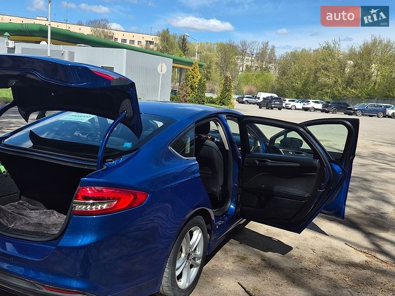 Седан Ford Fusion 2017 в Тернополе