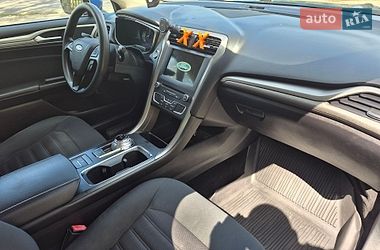 Седан Ford Fusion 2017 в Тернополе