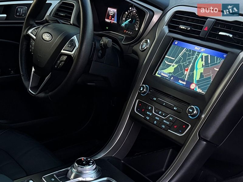 Седан Ford Fusion 2016 в Харькове