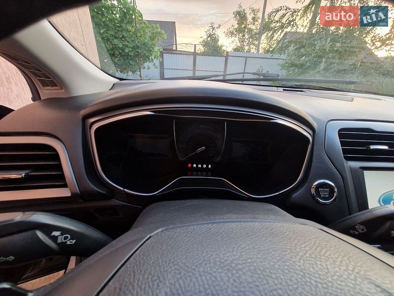 Седан Ford Fusion 2015 в Кривом Роге