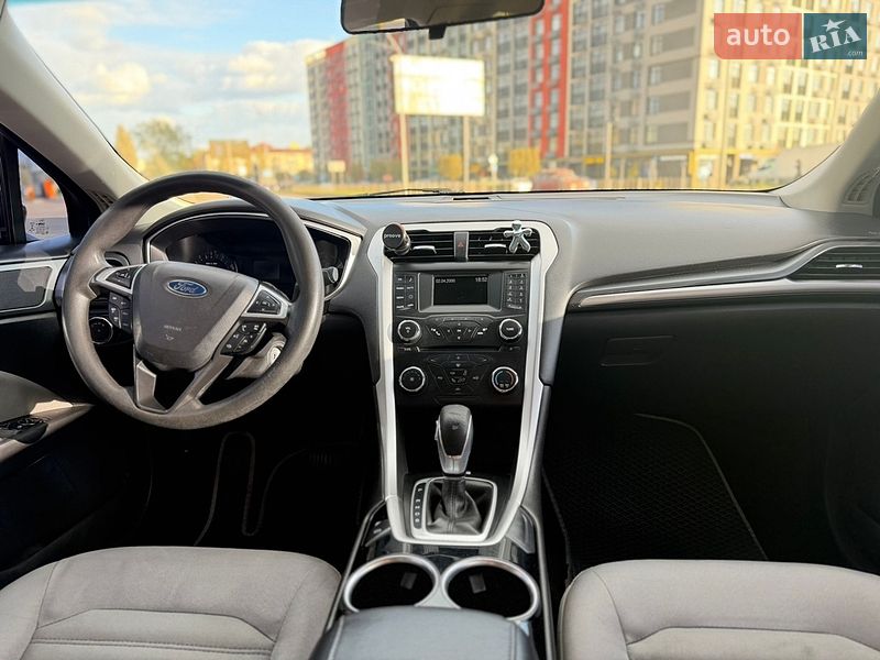 Седан Ford Fusion 2013 в Киеве