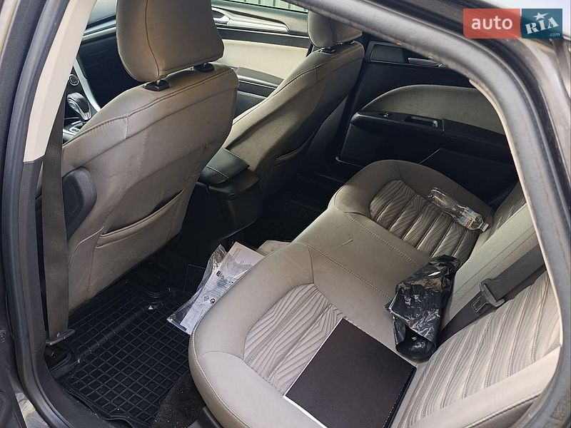 Седан Ford Fusion 2015 в Киеве