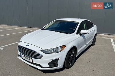 Седан Ford Fusion 2019 в Києві