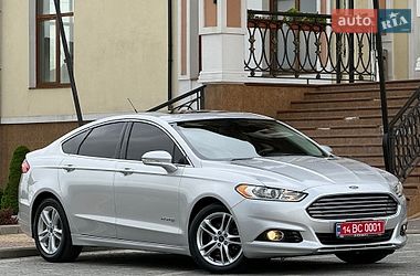 Седан Ford Fusion 2016 в Дрогобичі