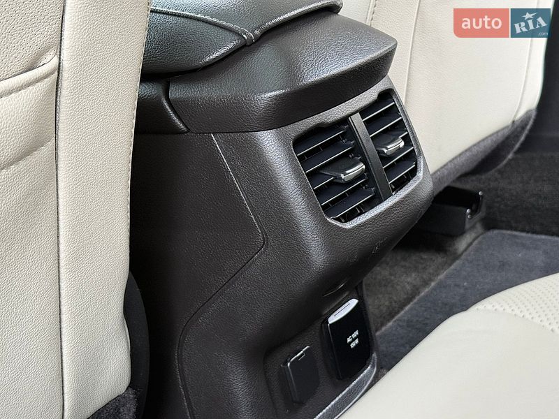 Седан Ford Fusion 2016 в Дрогобичі