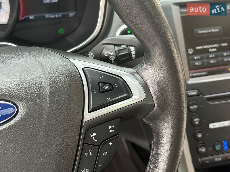 Седан Ford Fusion 2016 в Дрогобичі