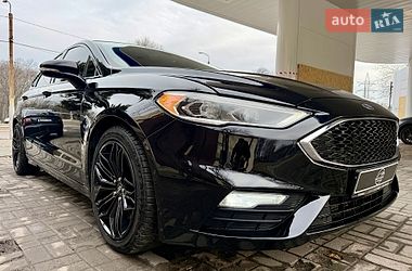 Седан Ford Fusion 2016 в Днепре