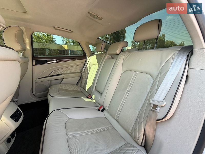 Седан Ford Fusion 2017 в Запорожье