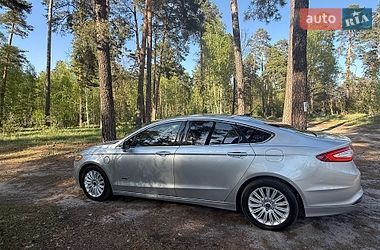 Седан Ford Fusion 2016 в Києві