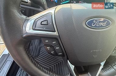 Седан Ford Fusion 2016 в Києві