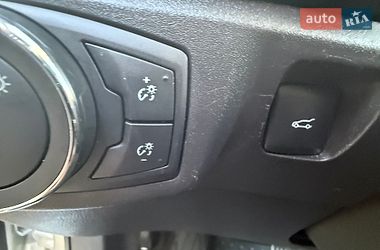 Седан Ford Fusion 2016 в Києві