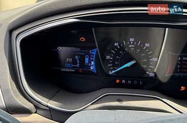 Седан Ford Fusion 2013 в Львові