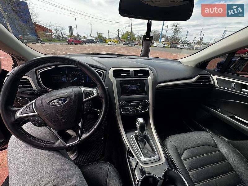 Седан Ford Fusion 2016 в Одесі