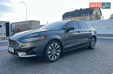 Седан Ford Fusion 2020 в Киеве