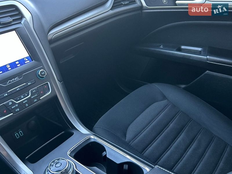Седан Ford Fusion 2020 в Киеве